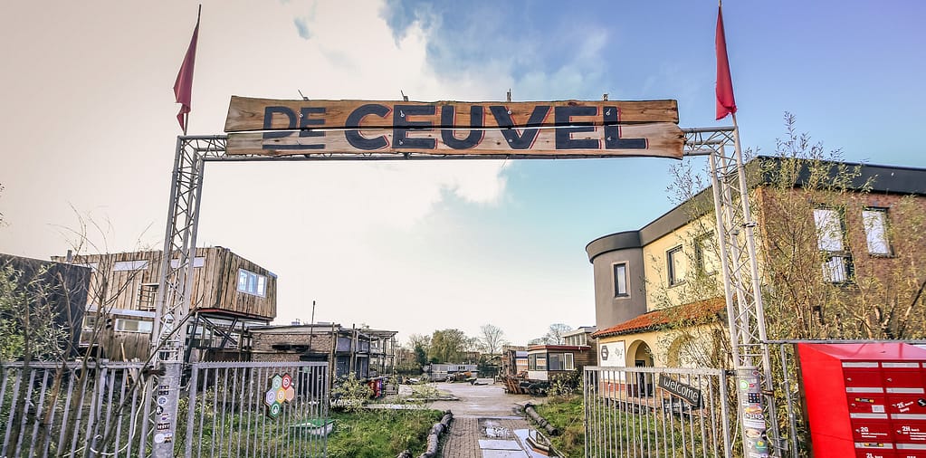 The entrance of De Ceuvel in Amsterdam Noord